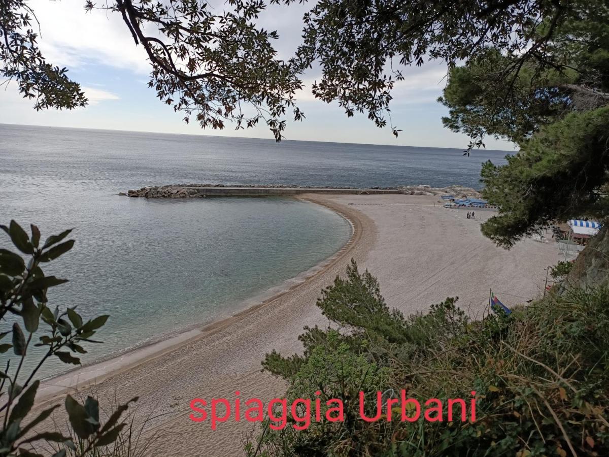 Nel Blu Dipinto Di Blu Apartment Porto Recanati Bagian luar foto