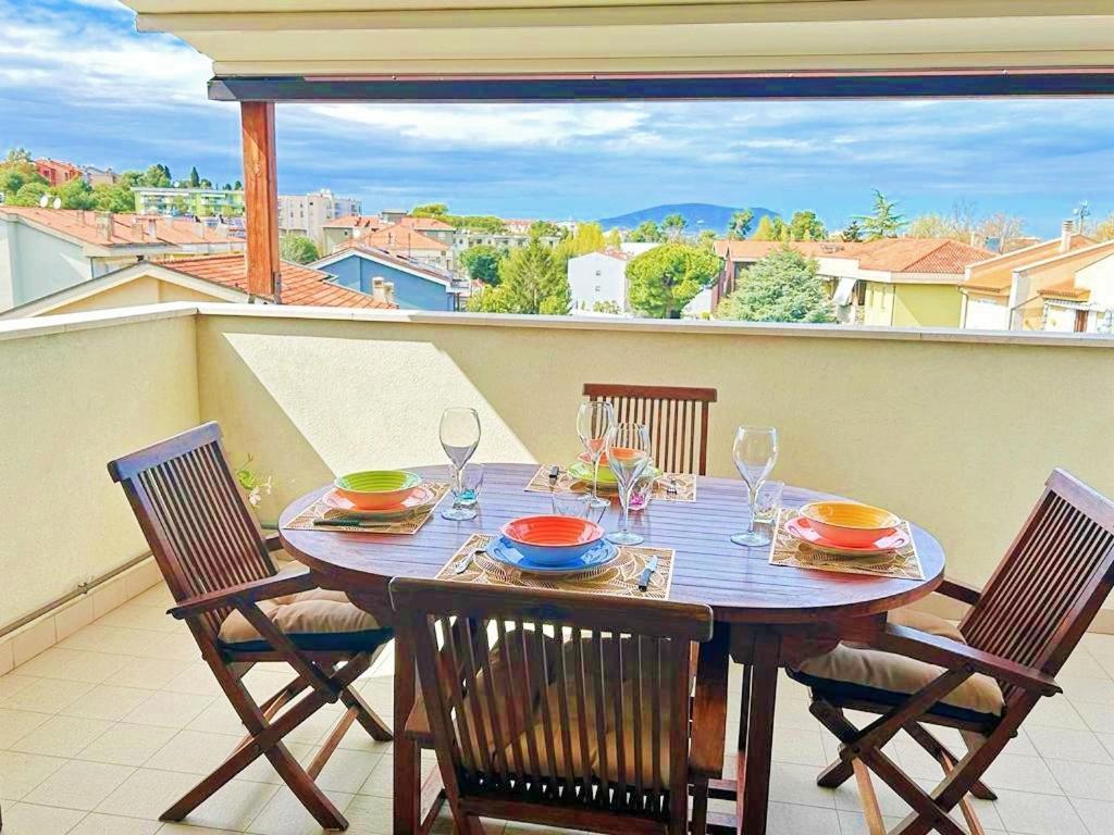 Nel Blu Dipinto Di Blu Apartment Porto Recanati Bagian luar foto