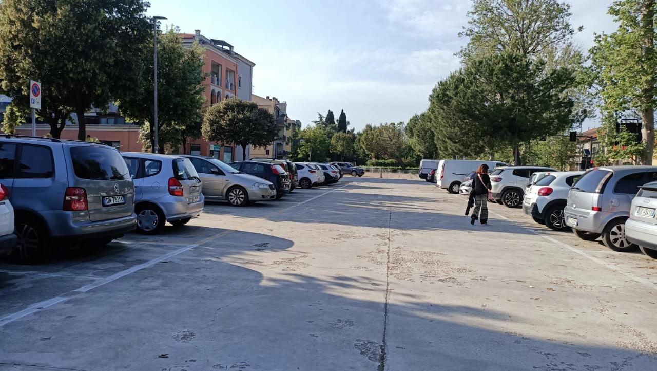 Nel Blu Dipinto Di Blu Apartment Porto Recanati Bagian luar foto